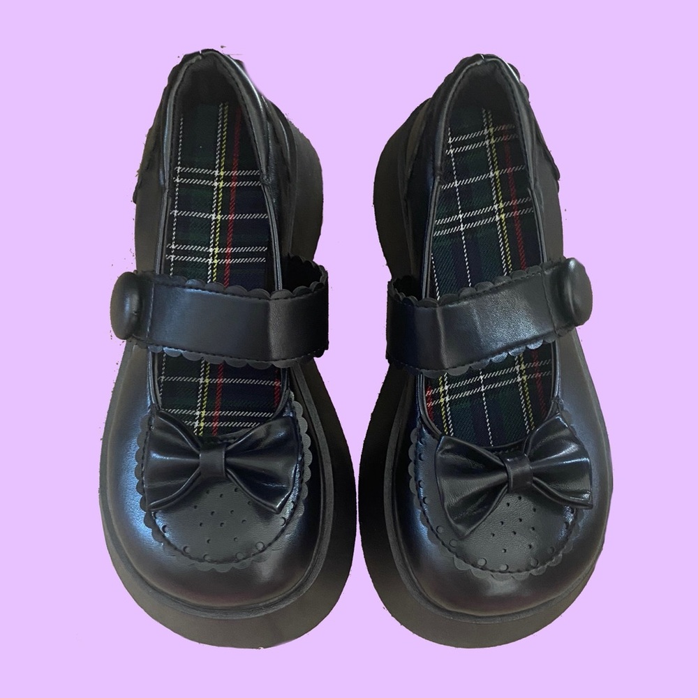 brand new bow mary jane shoes
